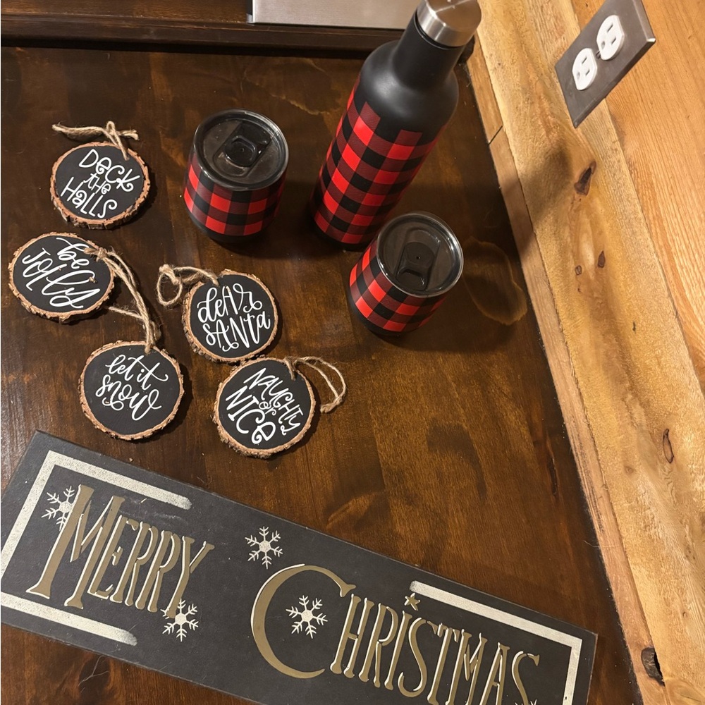 Buffalo Plaid Holiday Drinkware Set